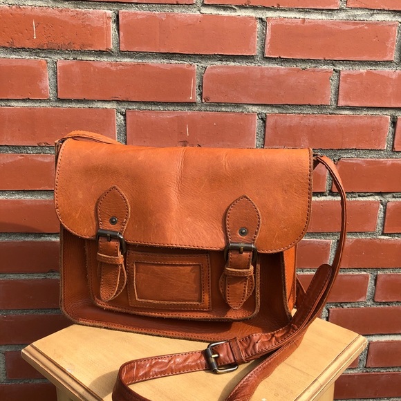 fat face messenger bolsa